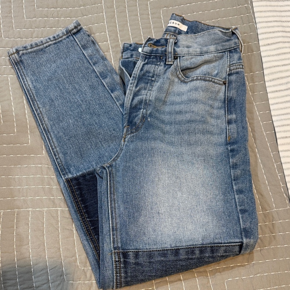 Women’s Blue Denim Jeans
